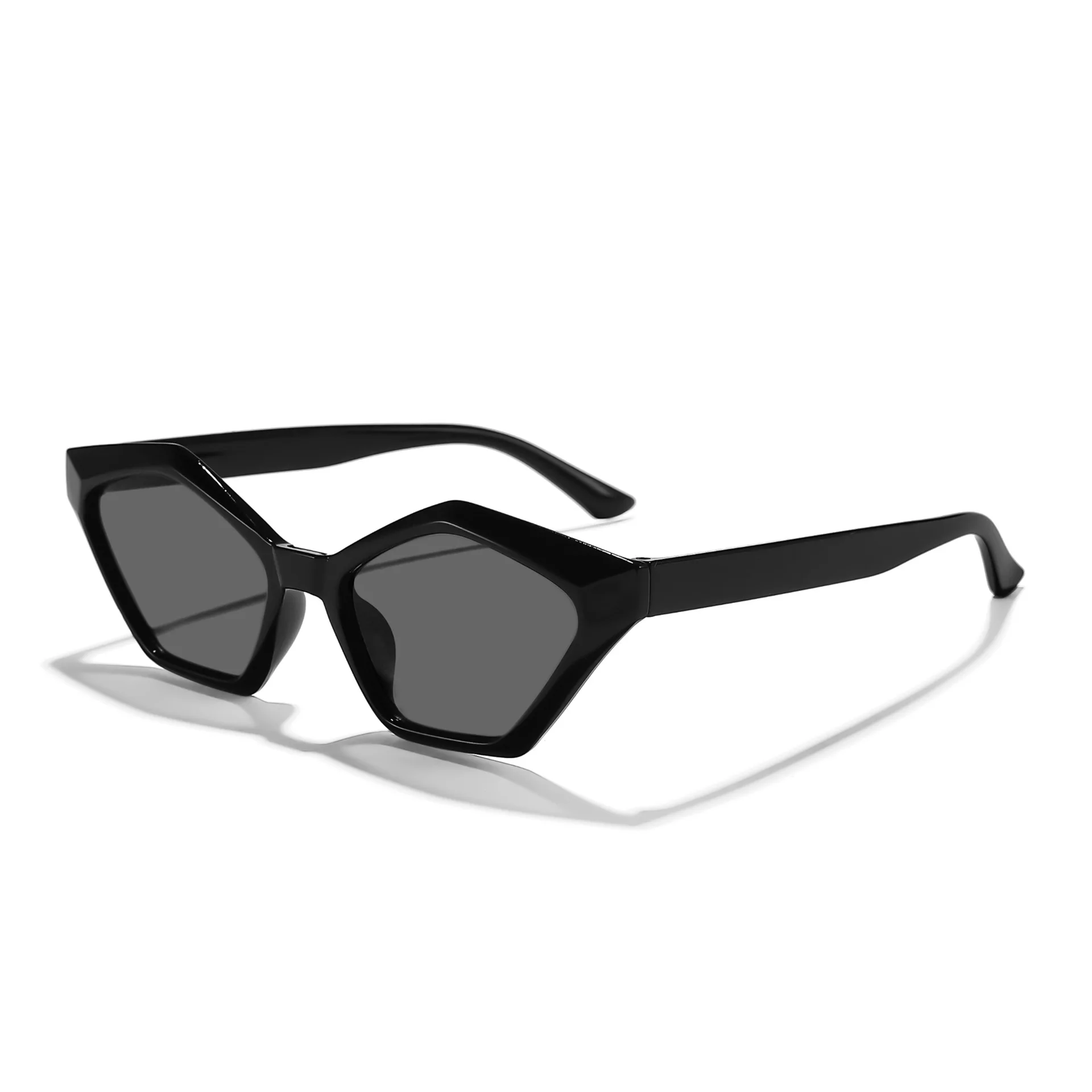 Retro Cat Eye Sunglasses – Vintage Style - Image 7
