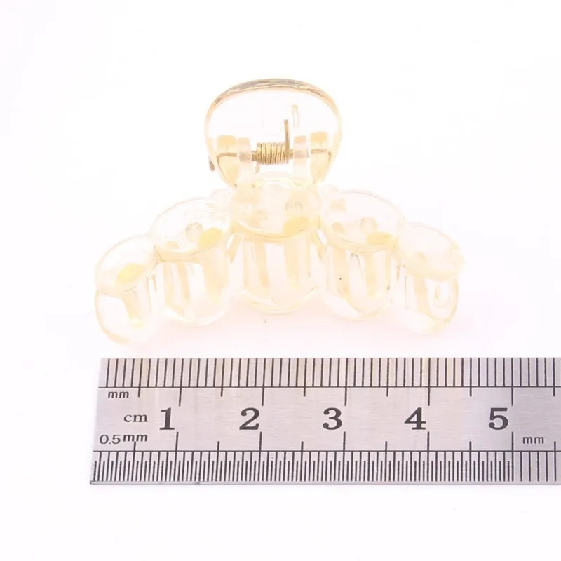 Mini Claw Hair Clips – 6 Piece Set - Image 21