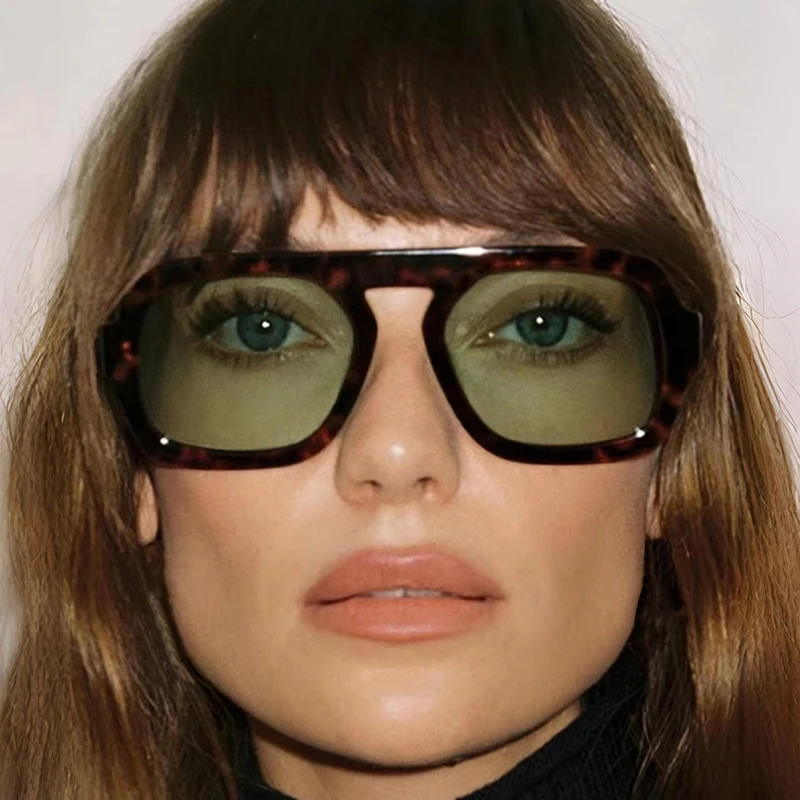 Retro Square Sunglasses – Gradient Lens