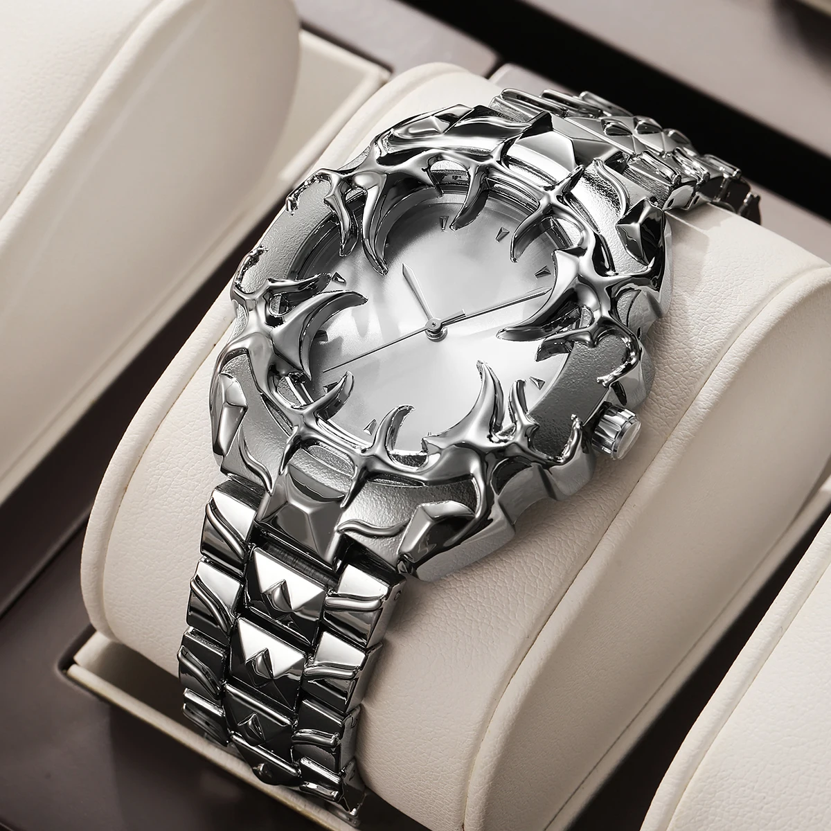 Men's Claw-Shaped Quartz Watch - Image 5