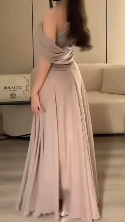 Arabia Dubai Modern Women S Long Velvet Dresses For - Image 3