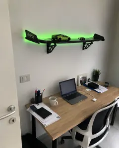 0f7ed651-2283-4cb3-963c-0f1a98e54366